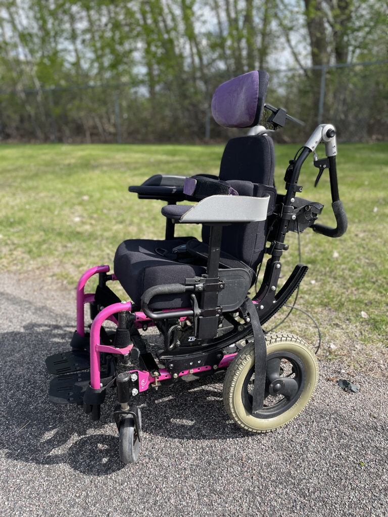 ZIPPIE IRIS Pediatric Tilt-in-Space Wheelchair ZIPPIE IRIS Pediatric Tilt-in-Space Wheelchair
